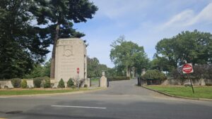 Paramus NJ real estate and town information by Bergen County Realtor Richard Choi