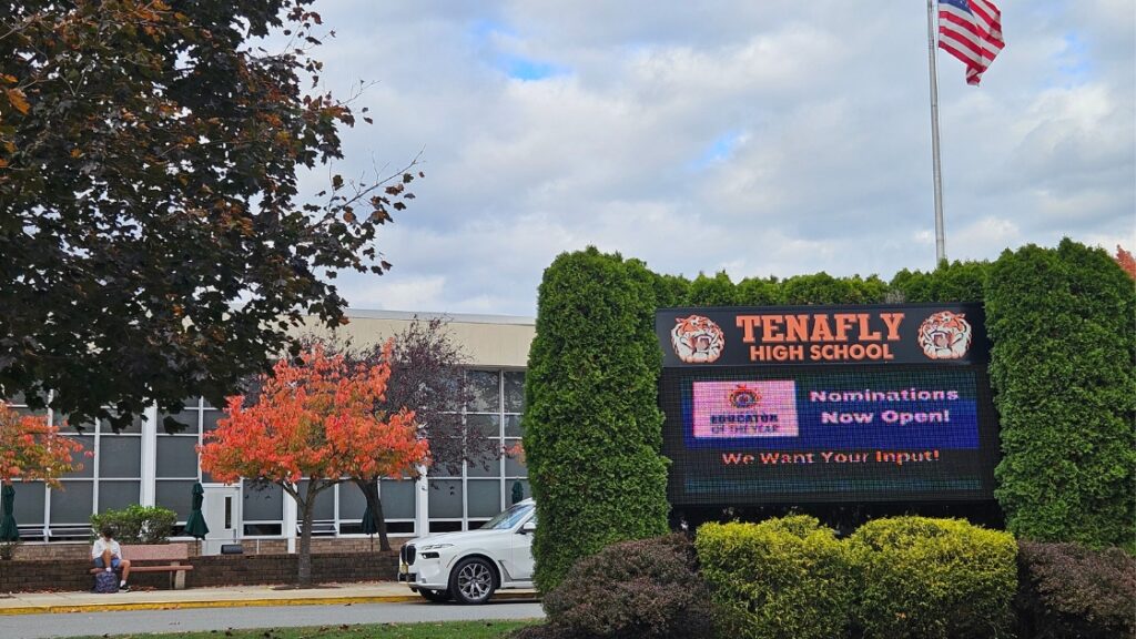 Tenafly High school Tenafly Korean Realtor Richard Choi